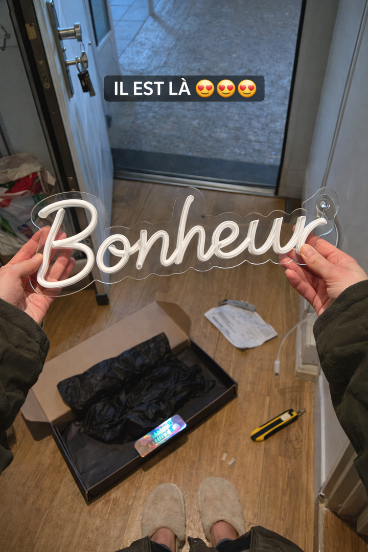 Unboxing — Bonheur